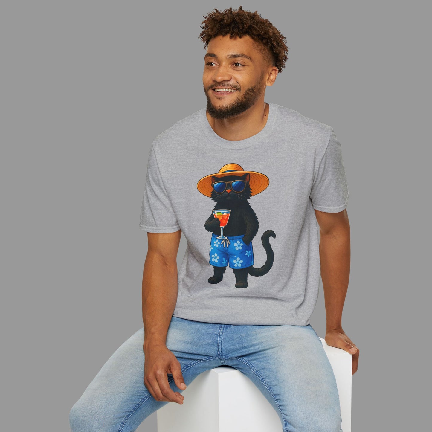 PAWSUPREMACY - Happy Cat on Vacation T-Shirt Funny Summer & Beach Lover Gift